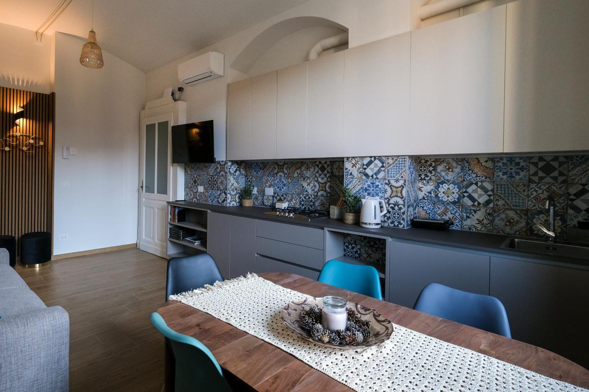 A Casa Di Adele Torino Centro Apartment Exterior photo